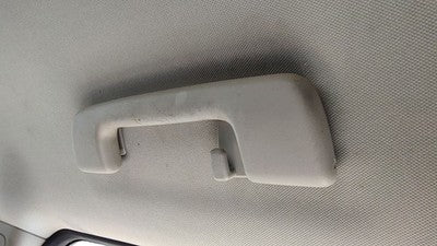 2010 Chevy Tahoe Pair Left Rear And Right Rear Grab Handles