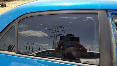 2009-2013 Toyota Corolla Passenger Right Rear Side Window Door Glass Oem Back
