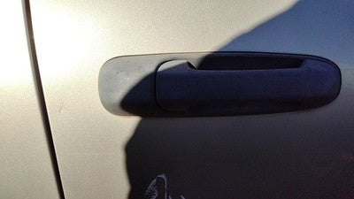 2000-2004 Jeep Grand Cherokee Passenger Right Front Outside Door Handle Oem