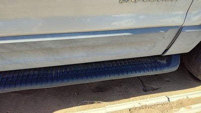 01-03 Explorer Passenger Right Front Moulding From Door Trim Strip Silver Ts