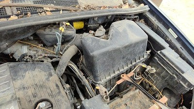 01-03 Sienna Complete Air Intake Cleaner Filter Box Housing With Tube Oem 3.0L