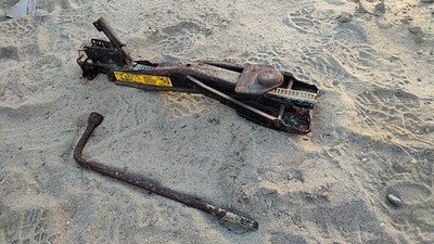 1984 Deville Sedan Jack Kit Assembly Tool Set Oem
