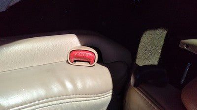 1998 Town & Country Driver Left Front Seat Belt Buckle Receiver Oem K5 Camel