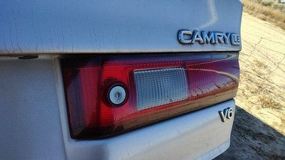 1997-1999 Toyota Camry Passenger Right Inner Tail Light Brake Lamp Oem Rear