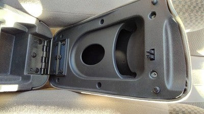 02-05 Pontiac Grand Am Center Console Lid Only Arm Rest Fold Down 52D Dark Taupe