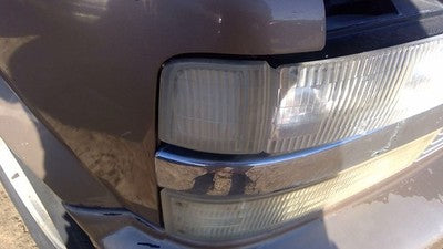 95-05 Chevy Astro Passenger Right Front Turn Signal Light Lamp Fender Mounted