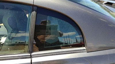 2000-2004 Ford Mustang Driver Left Rear Quarter Glass Back Side Window Oem