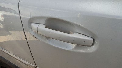10-14 Legacy Outback Passenger Right Front Outside Door Handle 7J Satin White