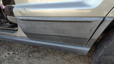 00-03 Jeep Grand Cherokee Driver Left Rear Moulding From Door Back Trim Strip