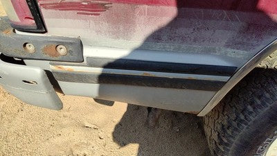 1993 S10 Blazer Passenger Right Rear Moulding On Quarter Panel Oem
