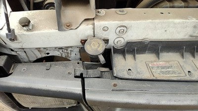 1996 Ford Van E250 Windshield Washer Fluid Reservoir With Pump Oem Wiper Tank