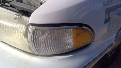 91-96 Chevy Caprice Driver Left Front Turn Signal Light Lamp Oem Fender Mounted