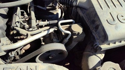 2002-2004 Jeep Grand Cherokee Power Steering Pump With Mount Bracket Oem 4.0L