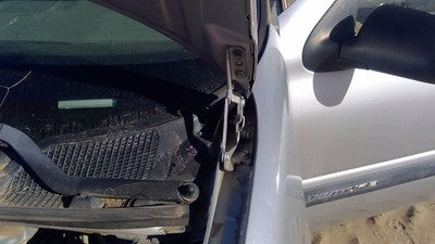 2002 Chevy Venture Driver Left Hood Hinge Assembly Oem Silver 12u