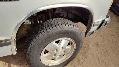 1989 Chevy S10 Pickup Passenger Right Front Wheel Flare Moulding Oem Fender