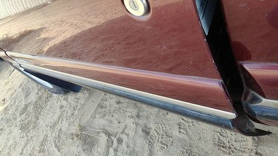 1998 Buick Lesabre Driver Left Front Moulding From Door Trim 51B Bordeaux Red