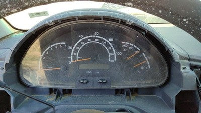 2006 Dodge Sprinter Van 3500 Speedometer Cluster Instrument Gauges Panel Dash