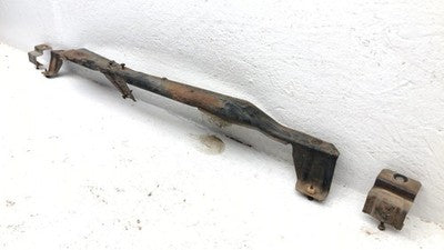 1984 Jeep Grand Wagoneer Upper Grille Mount Bracket Oem