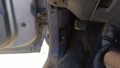 1991 Chevy Caprice Driver Left Lower Kick Trim Panel Oem Blue