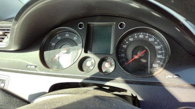 2006-2007 Vw Passat Speedometer Cluster Instrument Gauges Panel Oem Dash