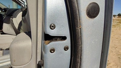 2007-2008 Hyundai Sonata Passenger Right Front Door Latch With Rods/cables Oem