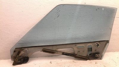 1970-1973 Nissan Datsun 240Z Passenger Right Side Window Door Glass Oem
