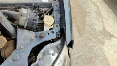 2002-2004 Chrysler 300M Windshield Washer Fluid Reservoir With Pump Wiper Tank