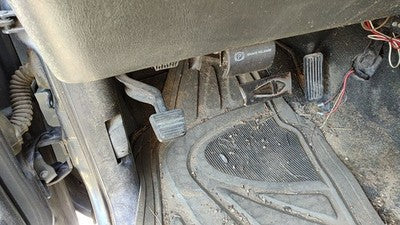 Gmc Sierra 2500 Parking Brake Pedal Assembly Oem Complete Emergency Unit