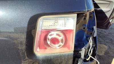 2007-2012 Gmc Acadia Passenger Right Inner Tail Light Brake Lamp Oem Rear