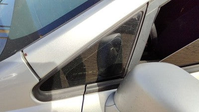 2007-2011 Driver Left Front Vent Window Side Glass Oem 76821Ed500