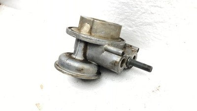 1994 Chevy Caprice Engine Oil Filter Housing 5.7L Oem 1068433