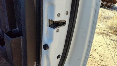 13-23 Ram 4500 Passenger Right Front Door Latch With Rods/Cables Regular Cab
