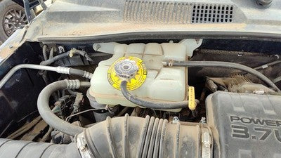 2002-2006 Jeep Liberty Coolant Reservoir Radiator Overflow Tank Bottle Oem