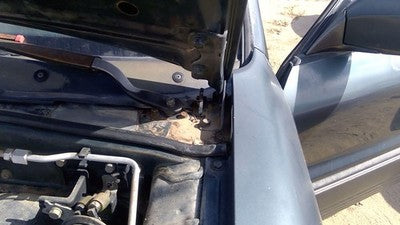 1989-1998 Mitsubishi Galant Vr-4 Driver Left Hood Hinge Assembly Oem Green