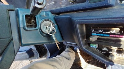 1985-1986 Toyota Camry Ignition Switch Assembly With Key Complete Electrical Oem