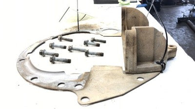 2006 Jeep Liiberty Engine To Transmission Spacer Adapter Plate With Bolts 3.7L