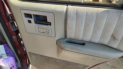 1993 S10 Blazer Passenger Right Rear Inside Door Trim Panel With Switches Back