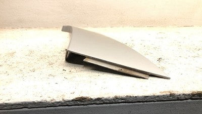 2003 Saturn Vue Quarter Rear Sail Molding Driver Side 2002-2006 Oem 22697639