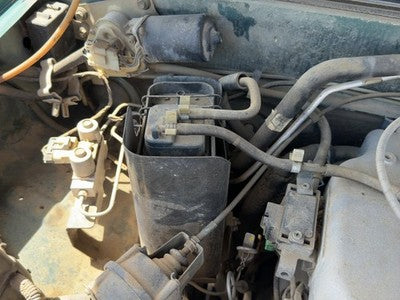 1995 Isuzu Rodeo Fuel Vapor Canister Oem Charcoal Housing 3.2L 8170951150