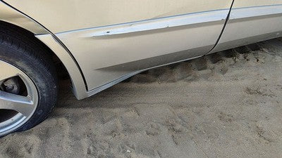 00-05 Bonneville Passenger Right Rear Lower Rocker Panel Moulding Side Skirt
