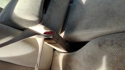 06-08 Chevy Impala Passenger Right Front Seat Belt Buckle Receiver Neutral 52C