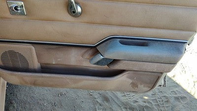 1984 Ford Tempo Passenger Right Front Door Trim Panel Manual Windows Tan