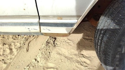 Chevy Caprice Passenger Right Moulding From Fender Oem Trim Strip Back