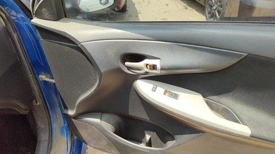 09 10 Corolla Passenger Right Front Inside Door Trim Panel Wh Switches Charcoal