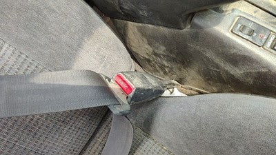1995 Nissan Pathfinder Passenger Right Front Seat Belt Buckle Receiver Oem Gray