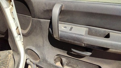 07-09 Silverado 2500 Passenger Right Front Inside Door Trim Panel Only Ebony 19D