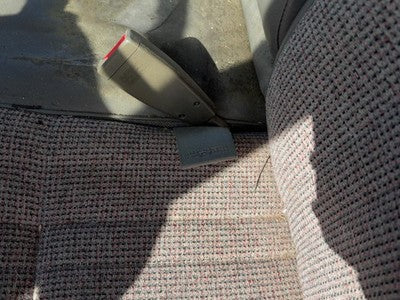 1991 Isuzu Pup Driver Left Front Seat Belt Buckle Receiver Oem Gray