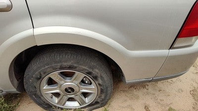 2003 Lincoln Aviator Driver Left Rear Wheel Moulding Flare Oem Silver Jp