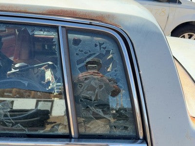 85-90 Buick Park Ave Driver Left Rear Vent Window Back Door Glass With Frame Oem