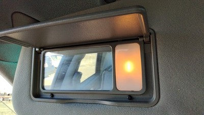 2001-2005 Hyundai Xg350 Driver Left Sun Visor Oem 8520139810Zq